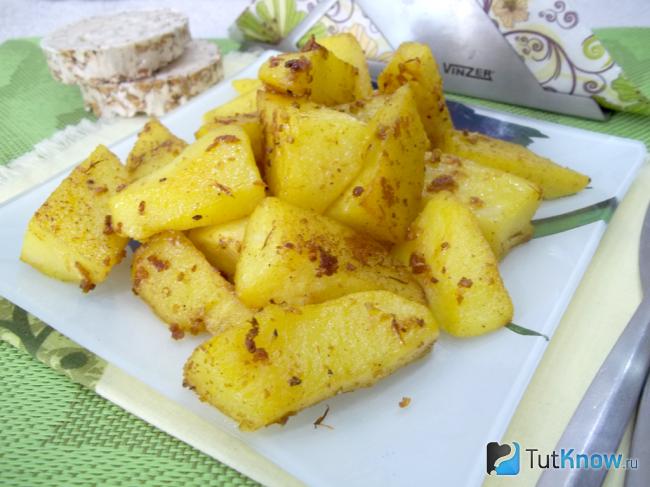 Готовый картофель по-турецки