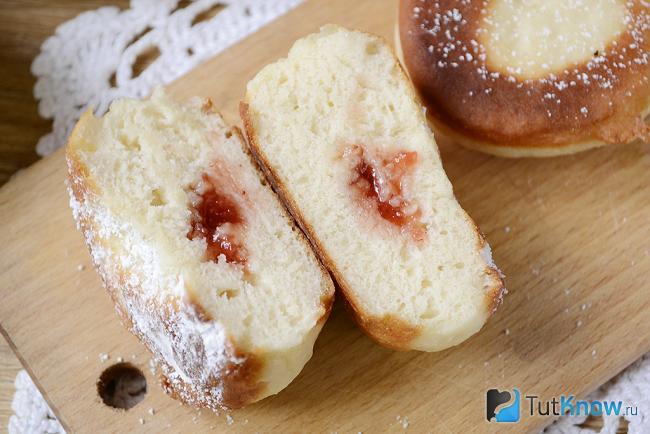 Пончики постные рецепт классический. 1519041283 12. Пончики постные рецепт классический фото. Пончики постные рецепт классический-1519041283 12. картинка Пончики постные рецепт классический. картинка 1519041283 12. 1. Следуем правилу кондитеров, которое гласит, что сухие ингредиенты всегда нужно соединять отдельно от мокрых. Поэтому сахар, соль и сухие дрожжи смешиваем в глубокой миске.
