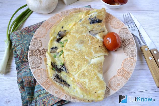Как выглядит вкусный омлет с грибами
