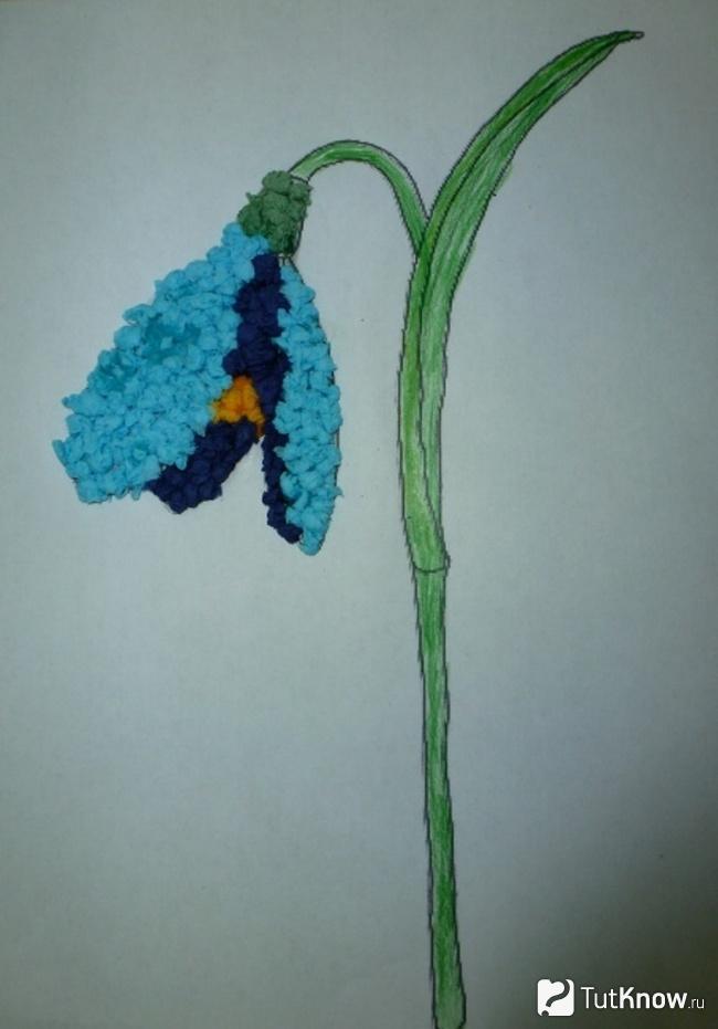 Голубенький цветочек из салфеток