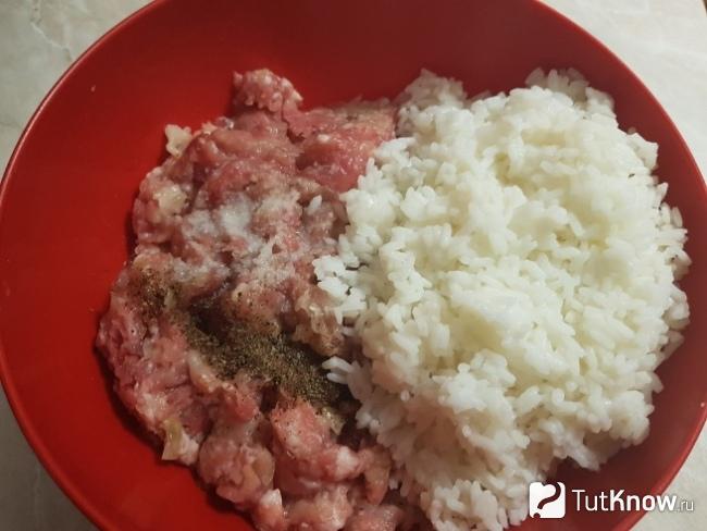 Соединяем мясо с рисом