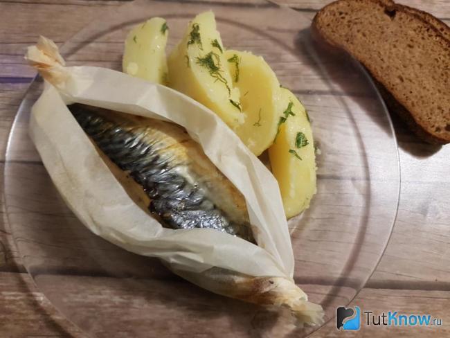 Скумбрия в собственном соку