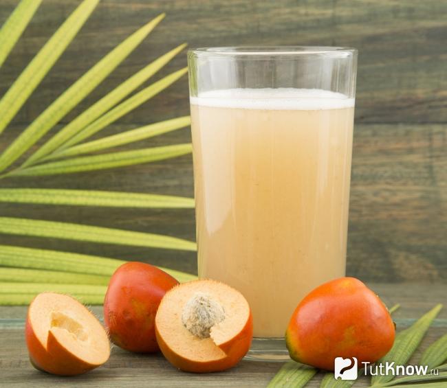 Сок из плодов персиковой пальмы