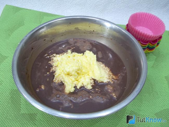 Сок соединен с масляной массой