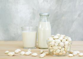 Фисташковое молоко – полезный напиток со сливочным вкусом