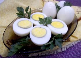 Как варить яйца вкрутую в микроволновке