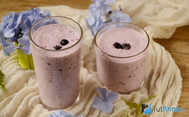 Смородина с кефиром вкус. 1530624522 5. Смородина с кефиром вкус фото. Смородина с кефиром вкус-1530624522 5. картинка Смородина с кефиром вкус. картинка 1530624522 5. Если вы часто болеете простудными заболеваниями и ваш иммунитет требует восстановления, то в летнюю пору старайтесь восполнить витаминный баланс за счёт ягод и фруктов. Особое внимание уделите ягодам с большим содержанием витамина С. Мы сегодня поговорим о чёрной смородине. Эта кисло-сладкая ягода не только вкусная, но и богата витамином С, а также другими полезными компонентами.