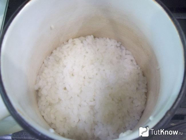Рис отварен в подсоленной воде