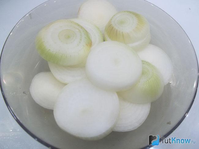 маринад для шашлыка в луковом соке. 1536941349 4. маринад для шашлыка в луковом соке фото. маринад для шашлыка в луковом соке-1536941349 4. картинка маринад для шашлыка в луковом соке. картинка 1536941349 4. Секретов приготовления вкусного шашлыка огромное множество. Одни рекомендуют для сочности выбрать правильный маринад, другие настаивают на использовании качественного охлажденного мяса, которое предварительно не замораживалось.