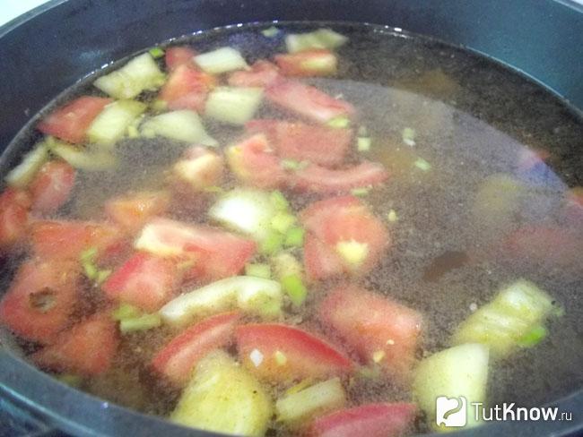 Продукты залиты водой