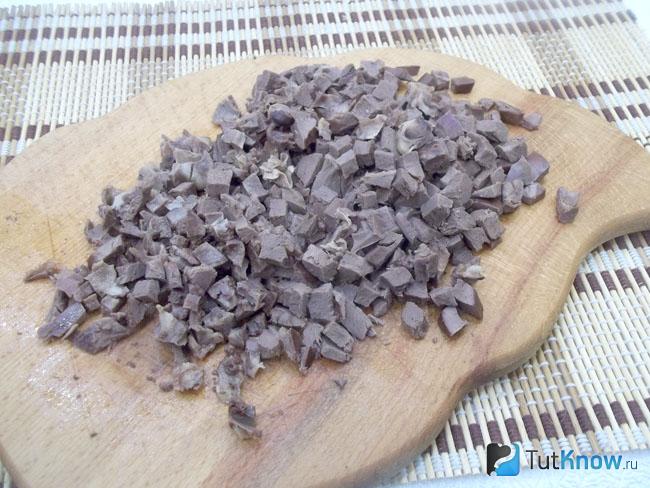 Сердце нарезано кубиками
