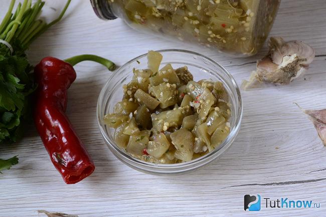 Баклажаны как грибы в пиале