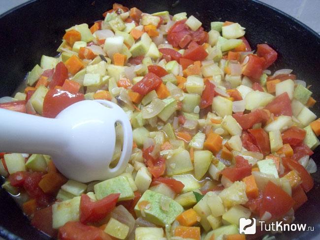 Овощи измельчены блендером