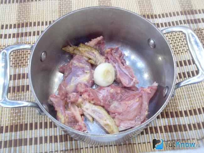 суп со спаржей на мясном бульоне. 1539372476 4. суп со спаржей на мясном бульоне фото. суп со спаржей на мясном бульоне-1539372476 4. картинка суп со спаржей на мясном бульоне. картинка 1539372476 4. Спаржа – это очень полезный продукт, который хотя бы иногда нужно включать в свой рацион. Мы придумали кое-что гениальное и положили стручки в суп, так что блюдо получится в два раза сытнее. Приятного аппетита!