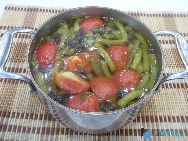 суп со спаржей на мясном бульоне. 1539372493 8. суп со спаржей на мясном бульоне фото. суп со спаржей на мясном бульоне-1539372493 8. картинка суп со спаржей на мясном бульоне. картинка 1539372493 8. Спаржа – это очень полезный продукт, который хотя бы иногда нужно включать в свой рацион. Мы придумали кое-что гениальное и положили стручки в суп, так что блюдо получится в два раза сытнее. Приятного аппетита!