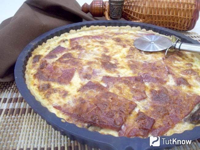 Готовый лотарингский пирог (Киш-лорен)