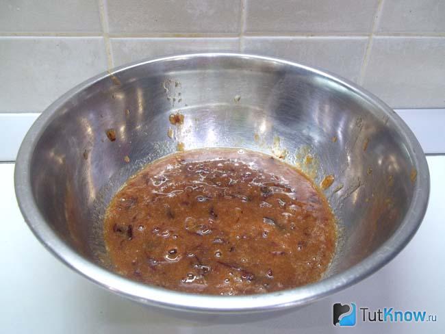 Сливы измельчены
