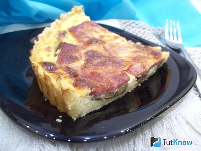 Готовый лотарингский пирог (Киш-лорен)