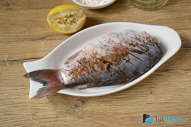 Карась со специями