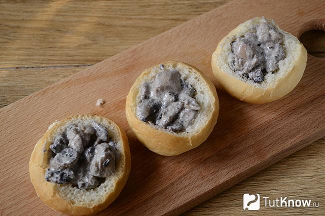 Булочки с куриной начинкой