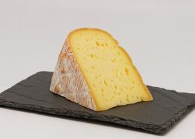 Сыр Бетмаль: польза, вред, рецепты