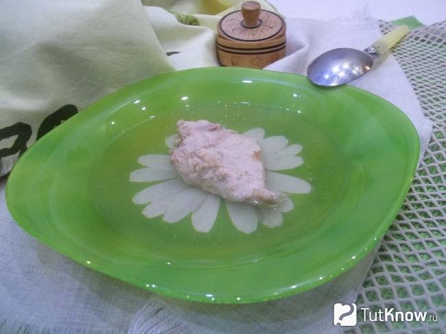 Готовый куриный бульон из грудок