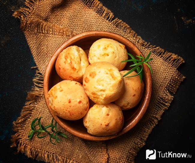 Сырный хлеб с сыром Аньехо
