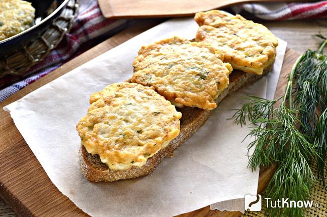 Куриная грудка оладьи рецепт. 1544265267 12. Куриная грудка оладьи рецепт фото. Куриная грудка оладьи рецепт-1544265267 12. картинка Куриная грудка оладьи рецепт. картинка 1544265267 12. Сочные и аппетитные мясные оладьи можно приготовить за считанные минуты, а результат получится превосходным. Дети с удовольствием полакомятся полезными домашними «наггетсами» − не останется ни крошки.
