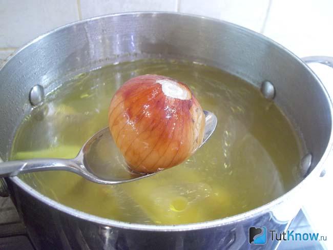куриный суп со спаржей. 1545942797 5. куриный суп со спаржей фото. куриный суп со спаржей-1545942797 5. картинка куриный суп со спаржей. картинка 1545942797 5. Легкий суп с курицей, картофелем и замороженной спаржей быстро приведет организм в гармонию после затяжных «праздников», что особенно важно после празднования Нового года. В этот период организм нуждается в легкой пище, и первое горячее блюдо будет как нельзя лучше, особенно на курином бульоне. Впрочем, первые блюда всегда считались важными в любой кухне. Жидкие блюда особенно полезны для желудочно-кишечного тракта и пищеварительной системы.