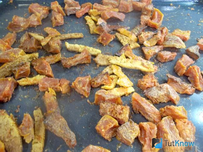 Готовые цукаты из корок апельсина и тыквы