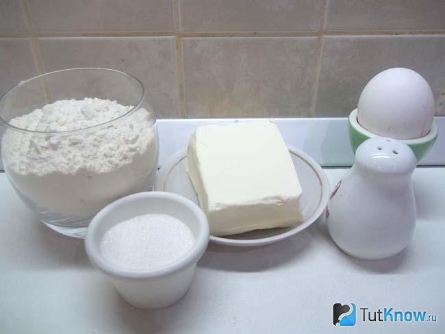 Подготовлены продукты для теста