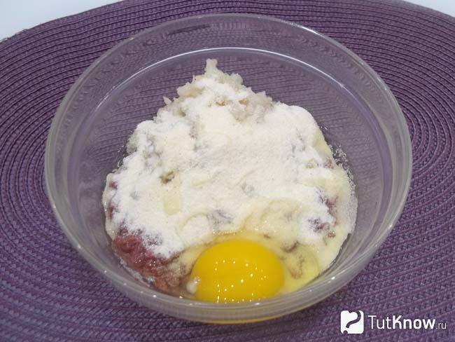 К продуктам добавлены яйца