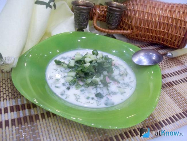 окрошка с копченой курицей на минералке. 1551291683 1. окрошка с копченой курицей на минералке фото. окрошка с копченой курицей на минералке-1551291683 1. картинка окрошка с копченой курицей на минералке. картинка 1551291683 1. Мы приготовить окрошку на минералки. Заправим её майонезом, хотя можно и сметаной. Кислоту и соль предлагаем регулировать лимонным соком. Давайте готовить?