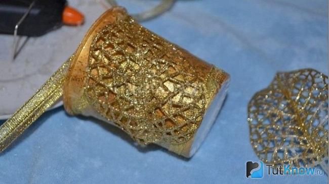 Украшение горшочка для дерева счастья