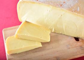 Сыр Кассери: польза, вред, изготовление, рецепты