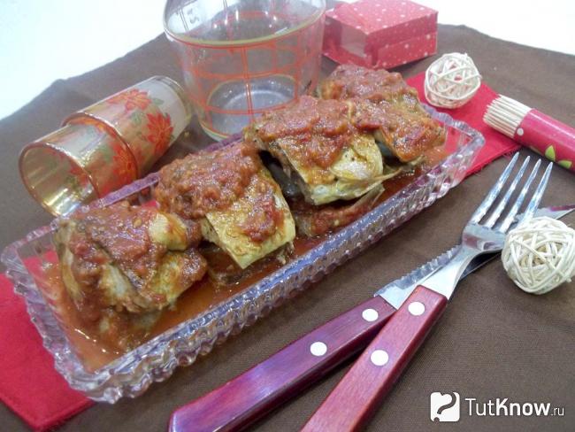 Готовая скумбрия в томате