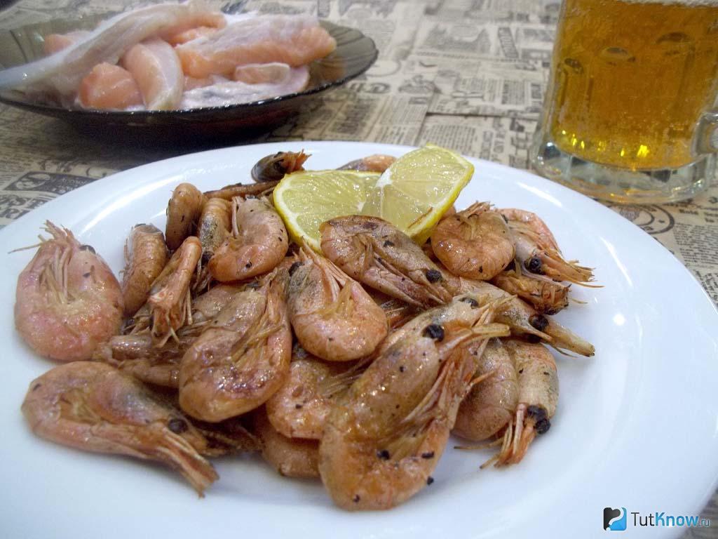 Жареные креветки в панцире на сковороде: пошаговый рецепт с фото и видео