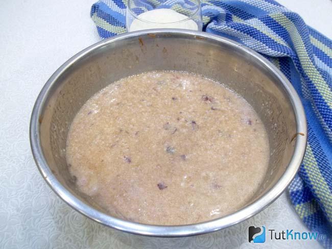 Жидкие продукты перемешаны