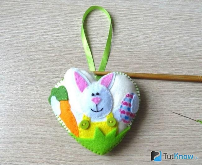 Сердечко из фетра