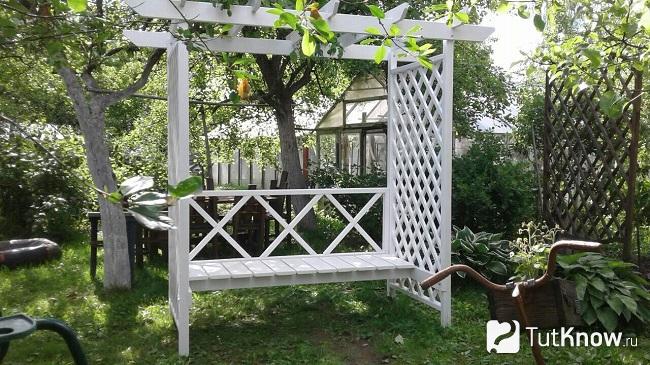 Перголы для классического сада