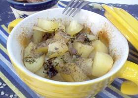 Картофельные горшочки с печенью и кабачками