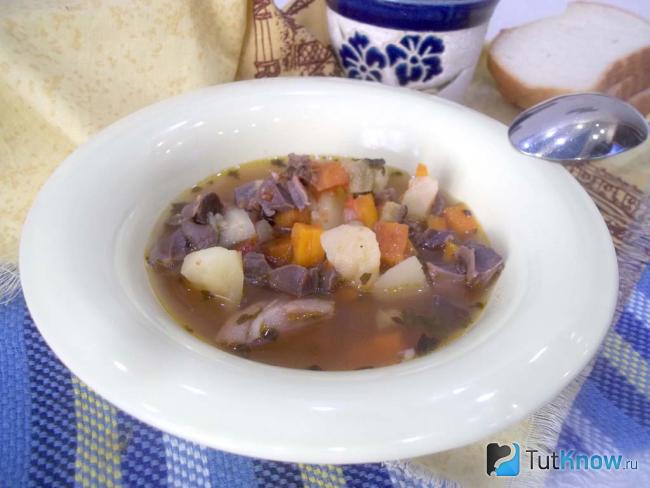 Готовая быстрая мясная солянка