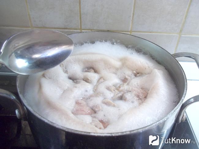 Мясо доведено до кипения