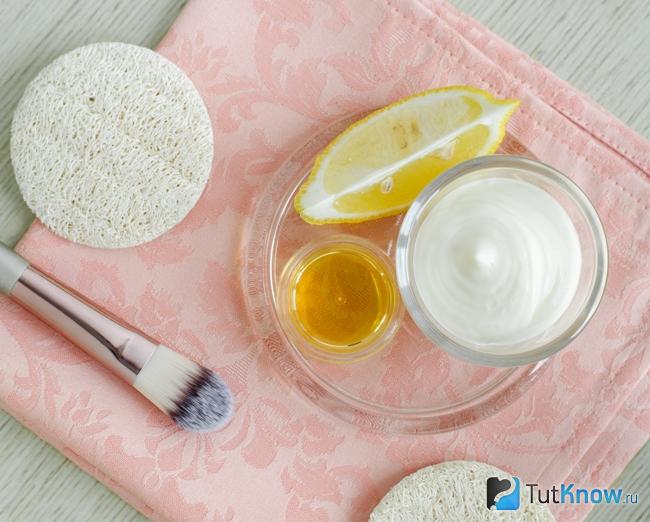 Ингредиенты маски для волос с лимоном и кефиром