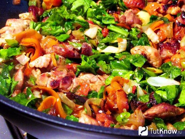Готовые овощи с мясом