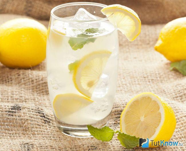 классический лимонад из лимонов