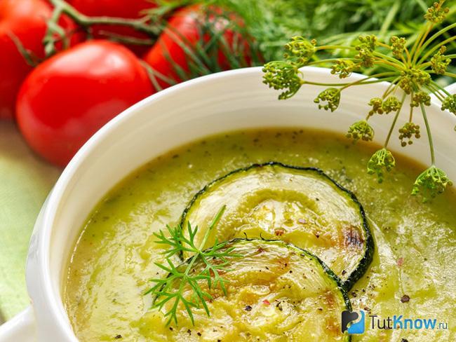 Крем-суп из кабачка с курицей