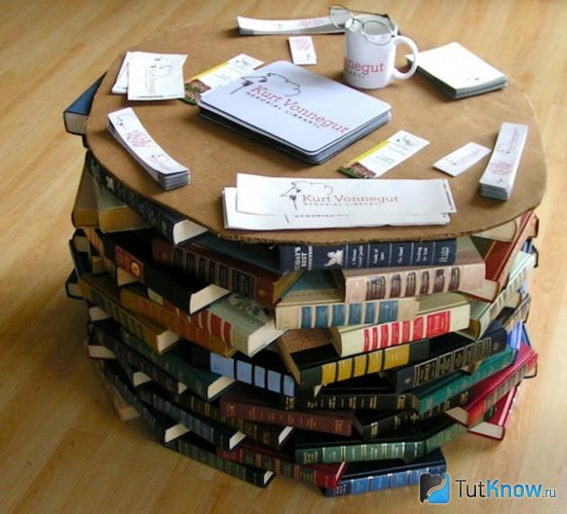 Поделки из ненужных книг
