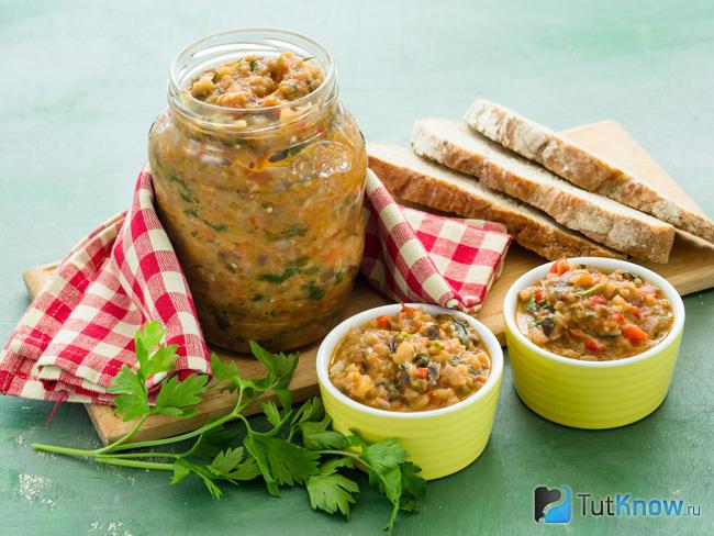 Овощная икра из баклажанов и перца на зиму