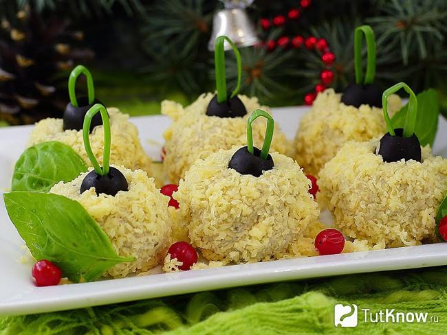 Закуска «Елочные шары»